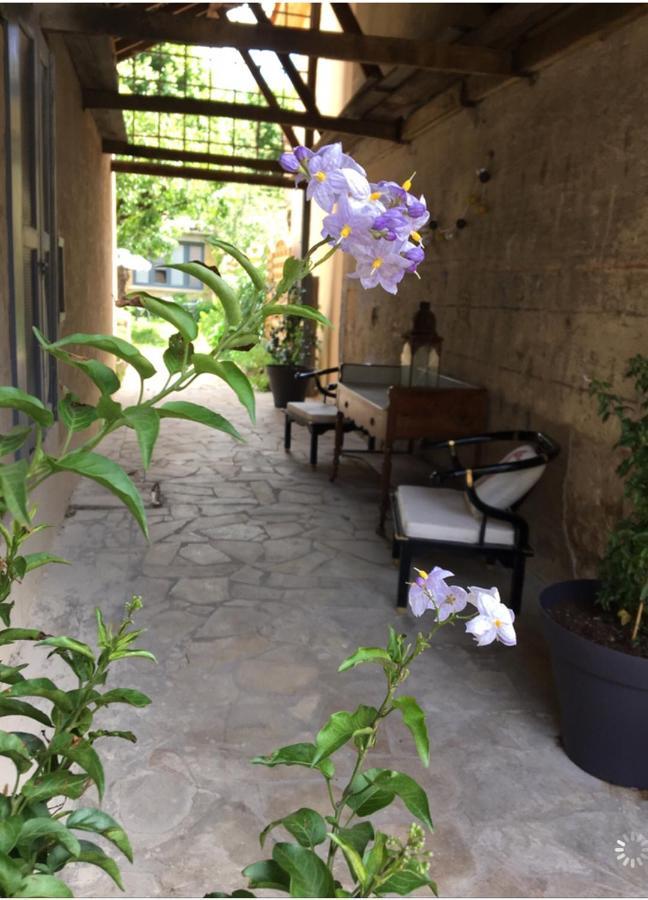 Un Jardin En Ville Sarlat-la-Caneda Luaran gambar